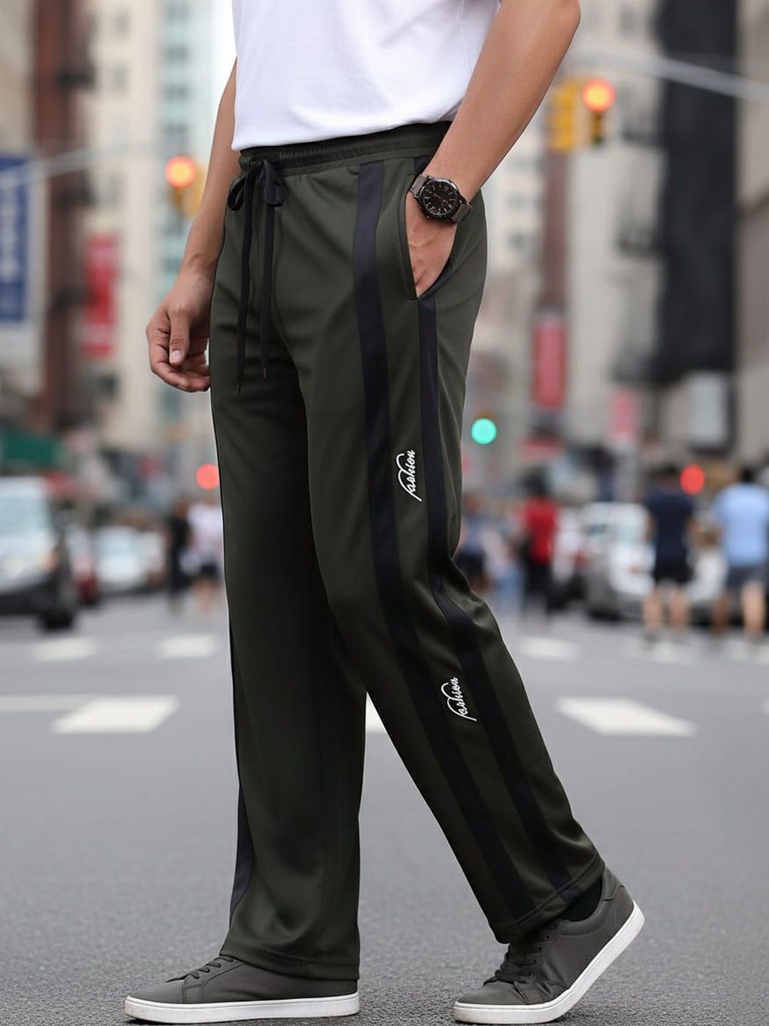 MACK JONNEY Men Striped Mid-Rise Track Pants-image-1