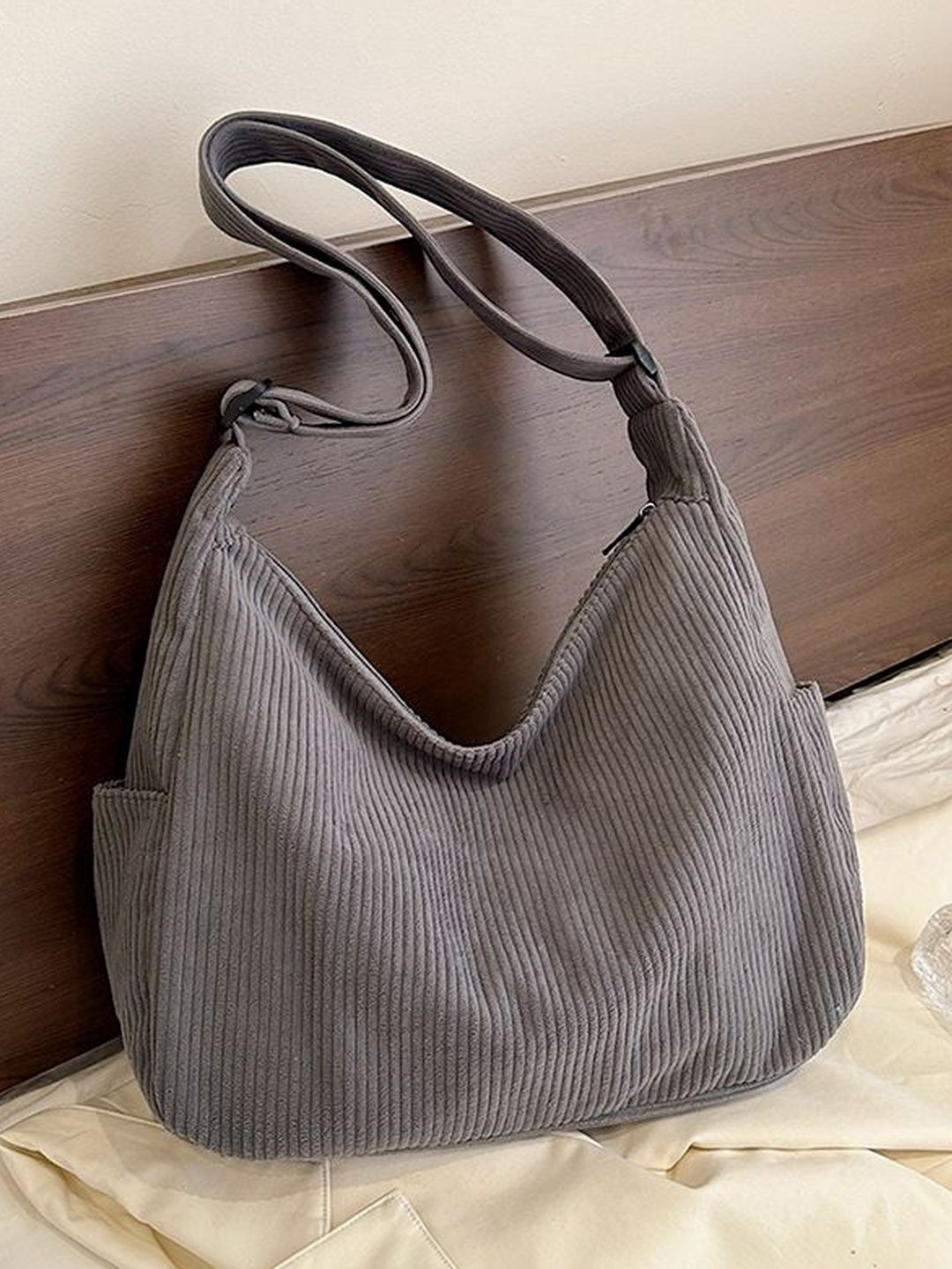 CORSICA Hobo Bag-picture-40
