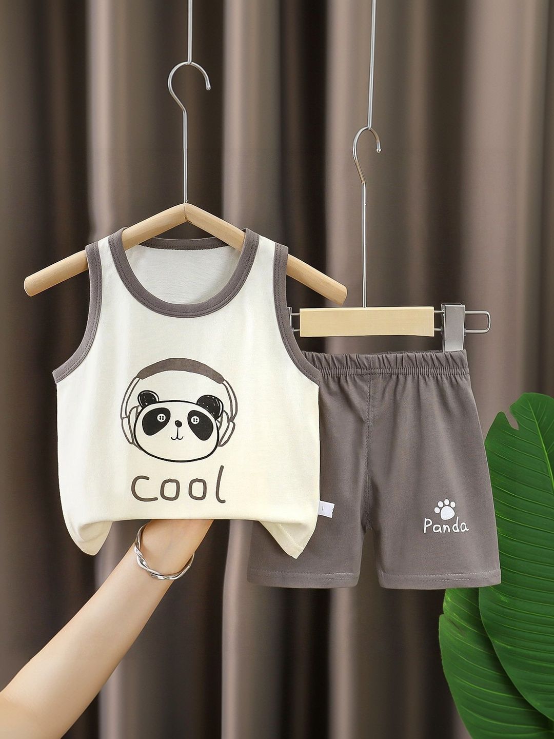 YK Boys Printed T-shirt with Shorts-image-30