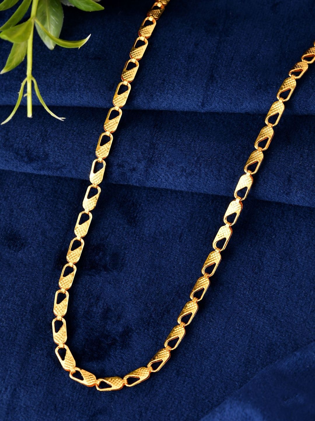 Anouk Men Brass Gold-Plated Chain-picture-21