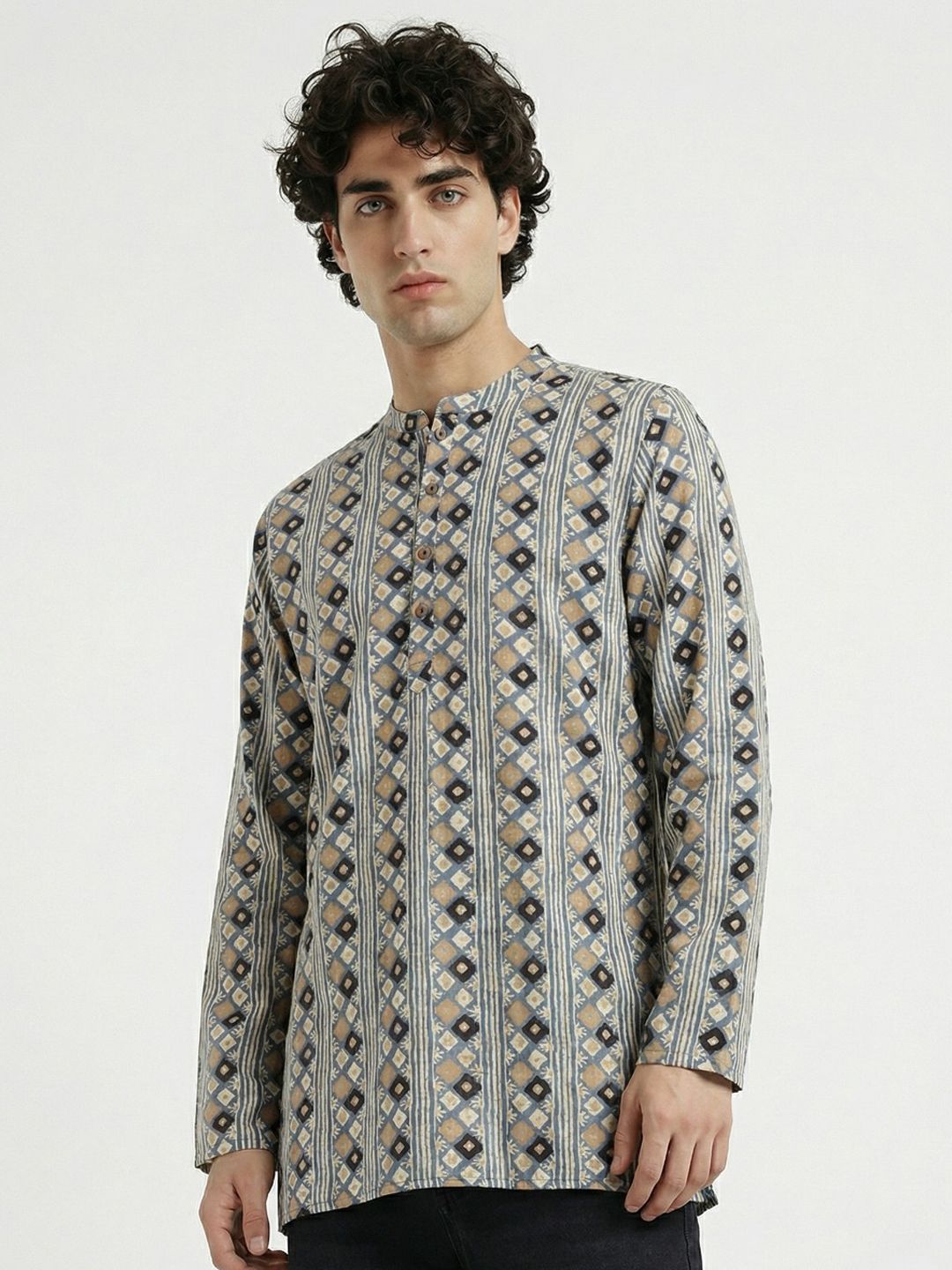 Anouk Rustic Geometric Printed Kurta-picture-51