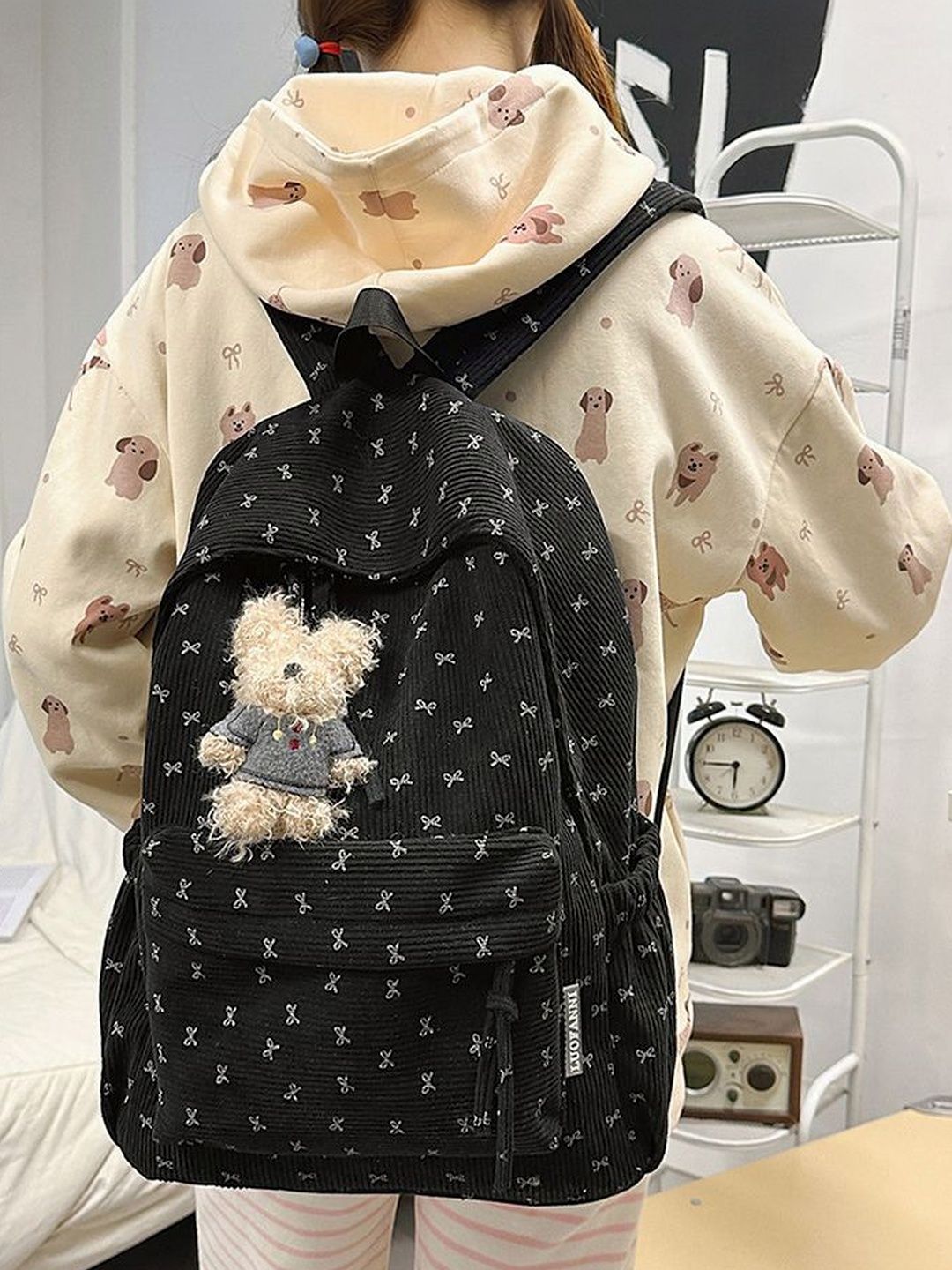 StyleCast x Revolte Women Graphic Backpack-picture-19
