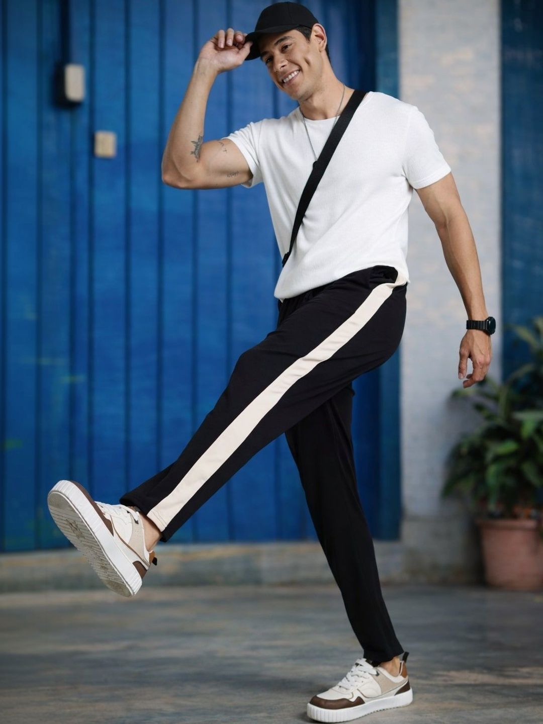 JAMES&GEORGE Men Mid-Rise Track Pants-picture-11