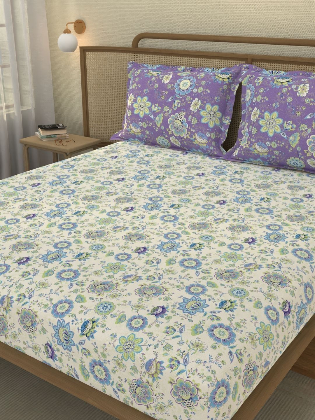 Portico New York Signature Off White Floral 180 TC Bedsheet with 2 Pillow Covers