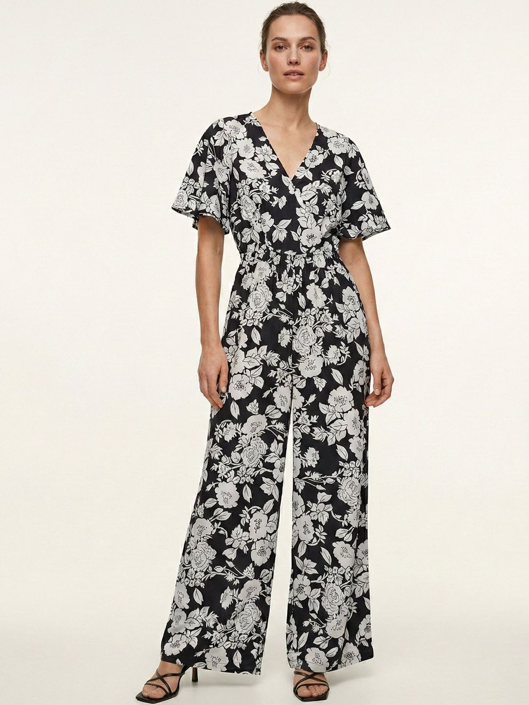 U&F Printed Basic Jumpsuit-picture-54