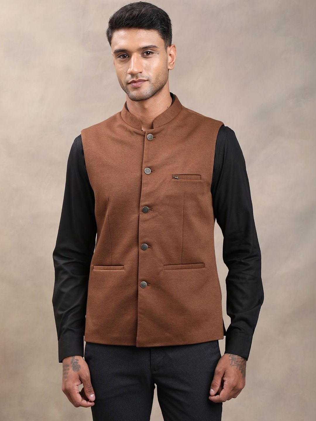 Turtle Tailored-Fit Knitted Nehru Jacket-picture-33