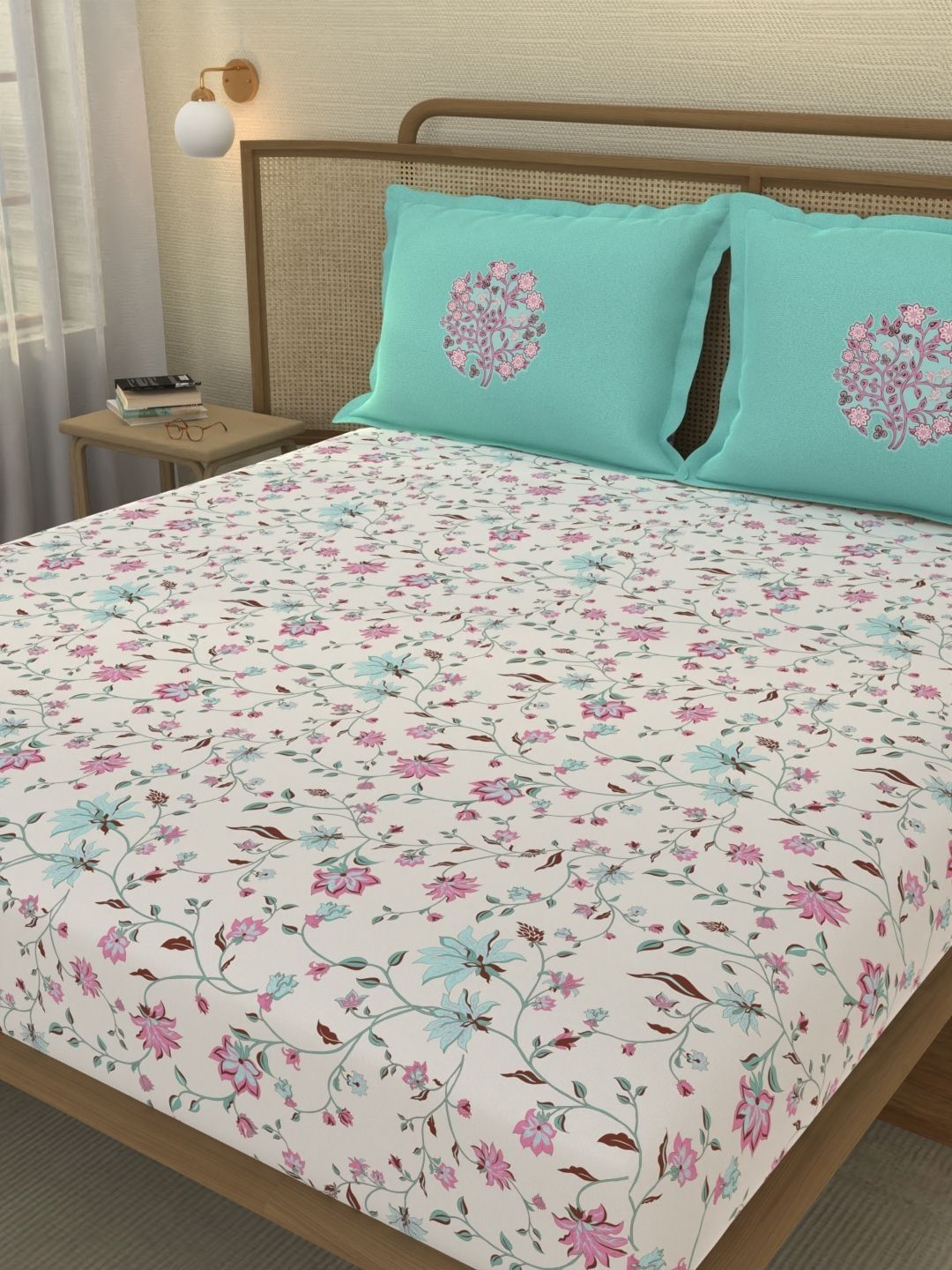 Portico New York Signature Off White Floral 180 TC Bedsheet with 2 Pillow Covers