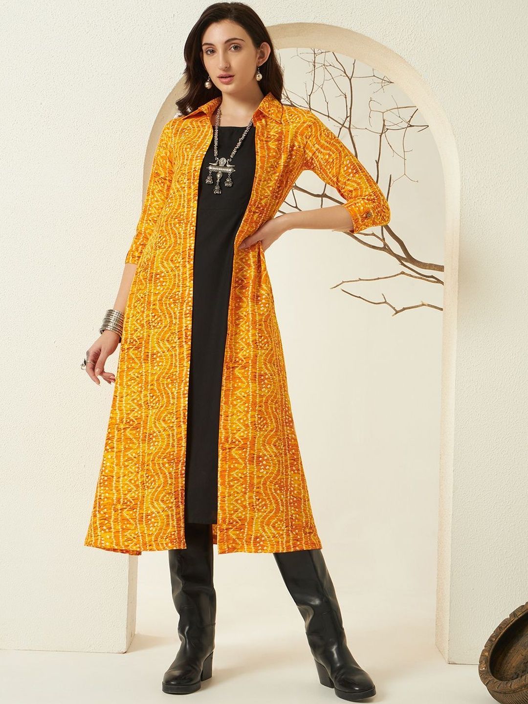 Meeranshi Women Printed Longline Ethnic Shrug-picture-34