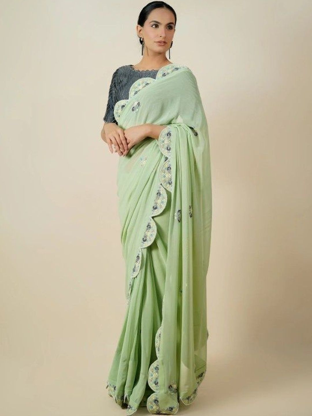Tilsim by Sagarika Mehrotra Floral Embroidered Designer Saree-image-30