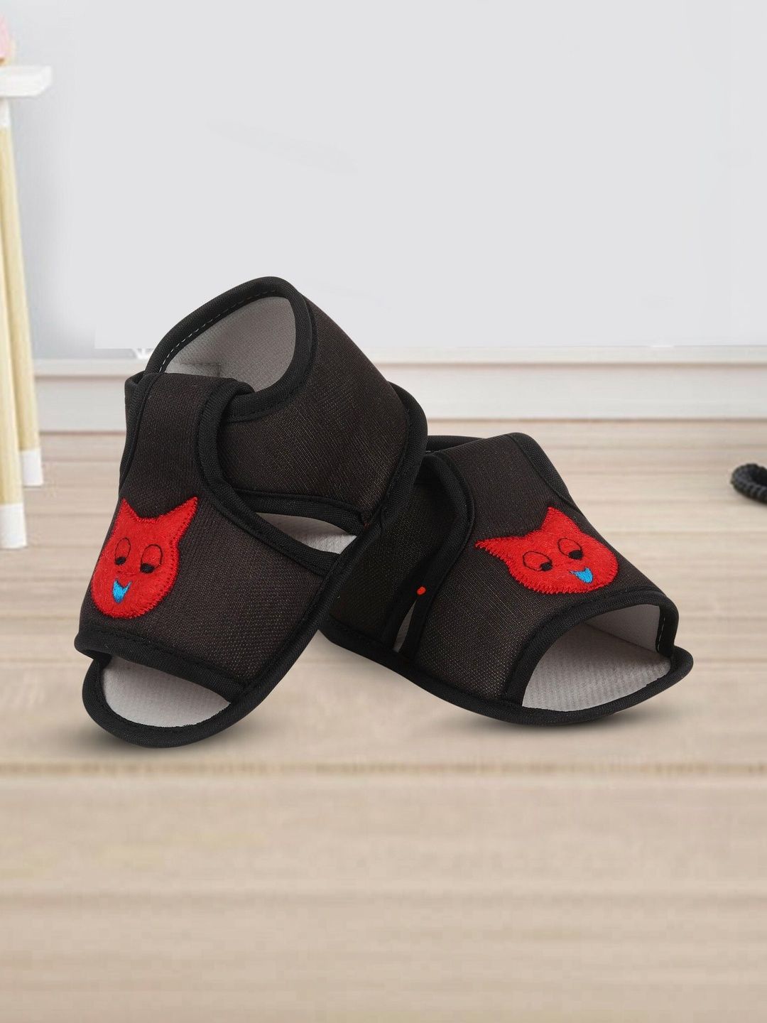 ASHISH TRADERS Unisex Kids Cotton Booties-picture-35