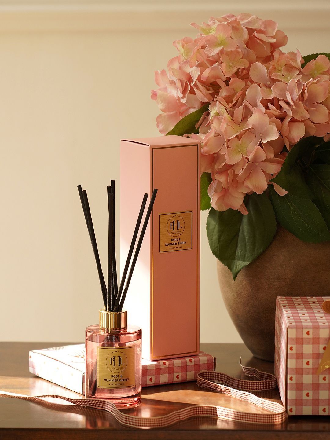 Pure Home and Living Pink Rose & Summer Berry Glass Reed Diffuser - 120 ml-picture-28