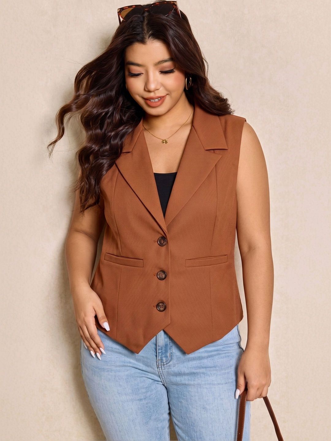 THE CLASSIC TOGS Notch Lapel Woven Casual Waistcoat-image-24