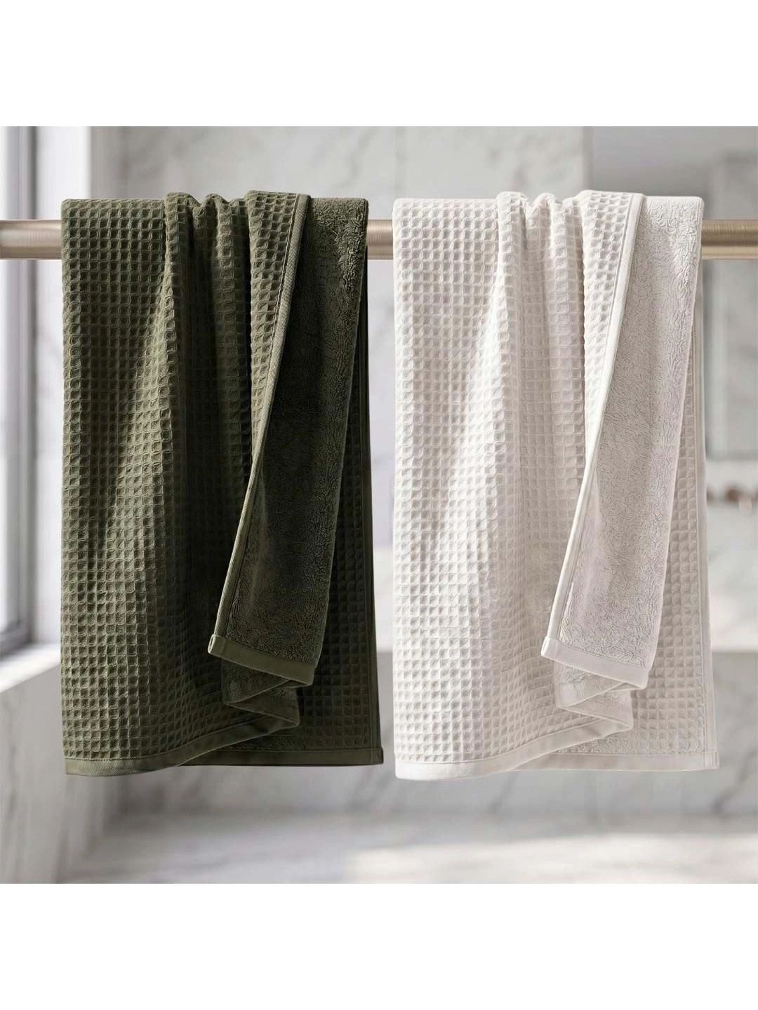 Athom Living Green & White 2 Cotton 450 GSM Bath Towel-picture-46