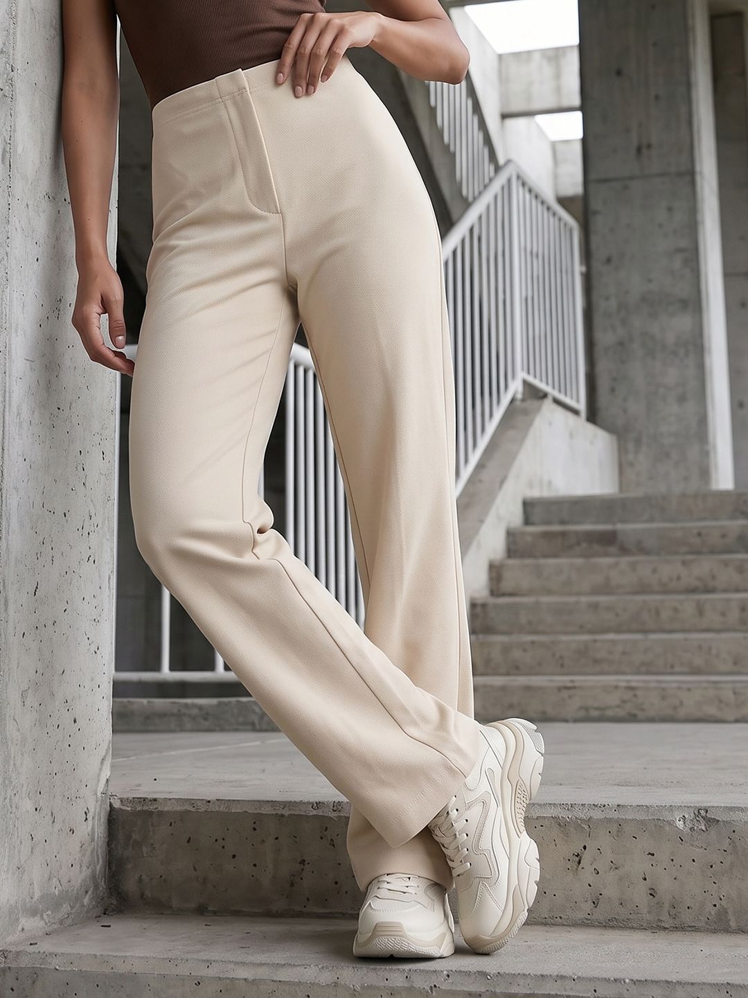 The Roadster Life Co. Women Comfort Fit Parallel Trousers-picture-22