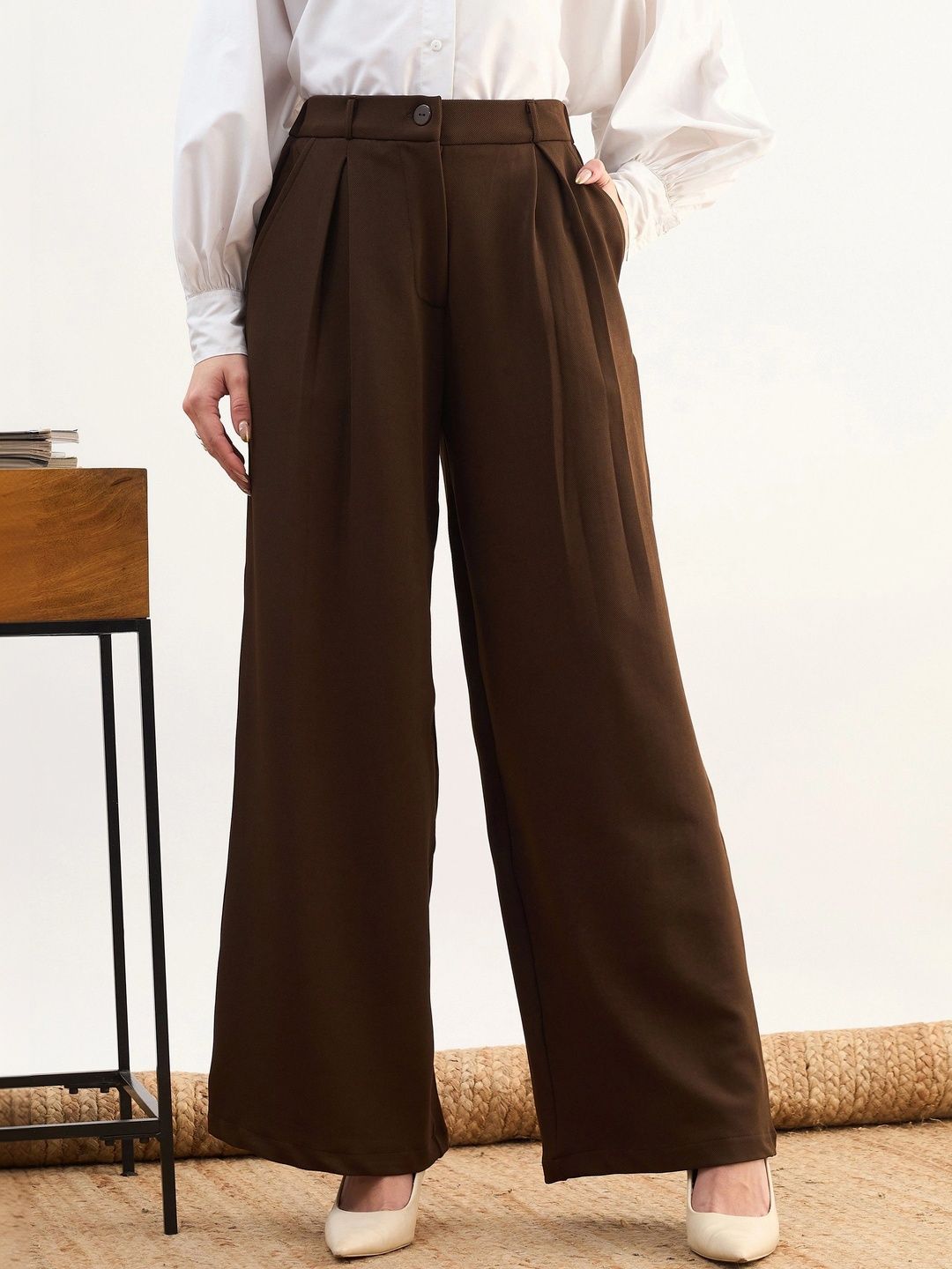 SASSAFRAS worklyf Women Comfort High-Rise Pleated Trousers-picture-16