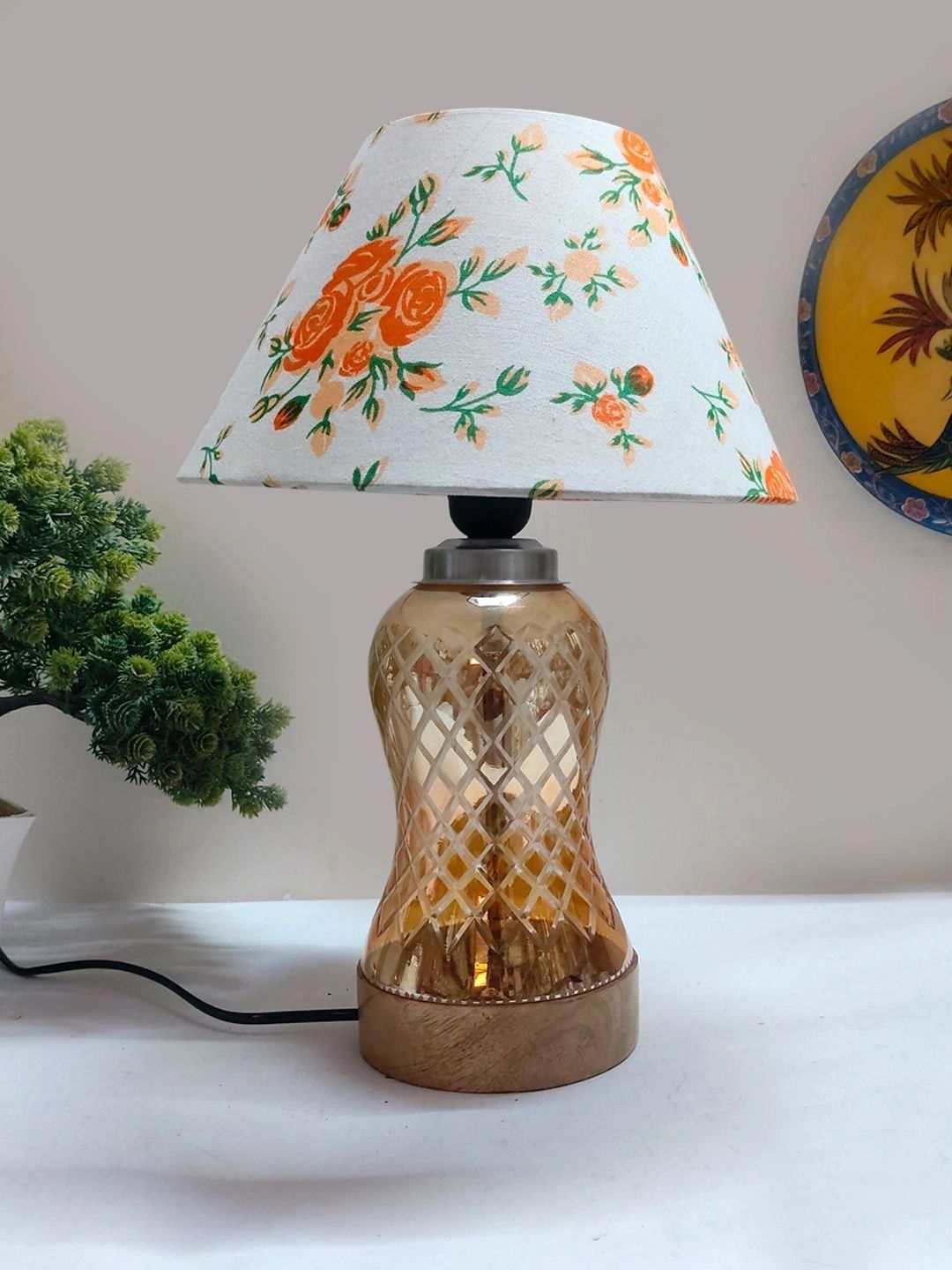 Myntra Elegant Homes Multicoloured Printed Glass Traditional Frusturical Shaped Table Lamp-picture-37