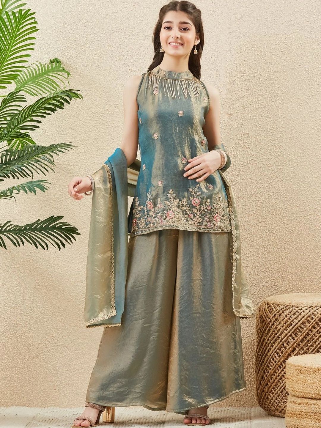 CurlyTales Girls Ethnic Motifs Embroidered Regular Thread Work Pure Silk Kurta with Palazzos & With Dupatta-picture-19