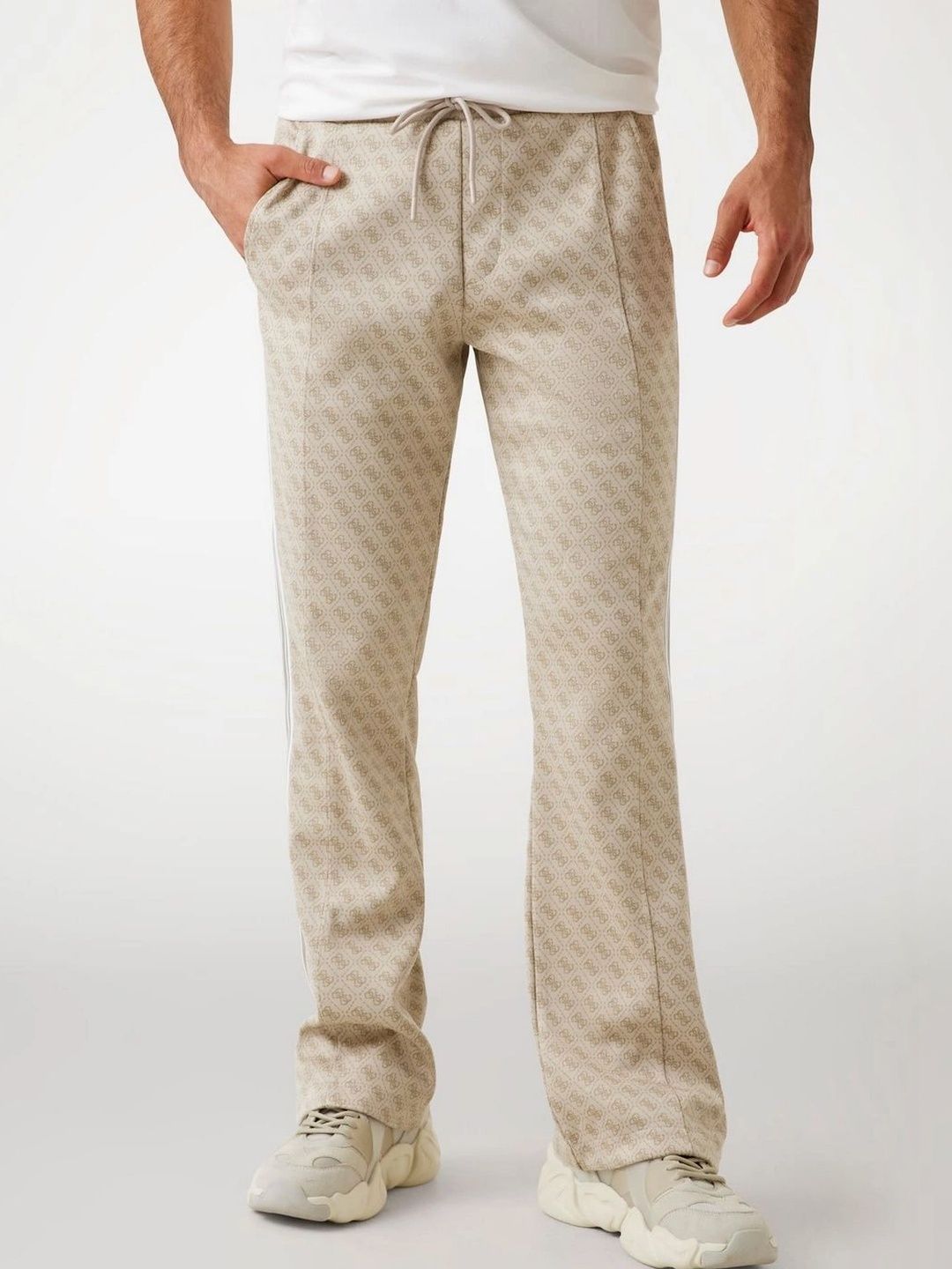 GUESS Men Regular Fit Brand Logo Training Joggers-image-21