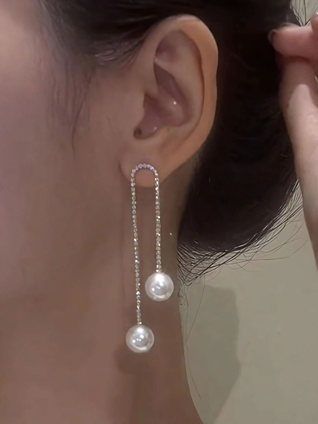 Dazzle21 Circular Drop Earrings-picture-47
