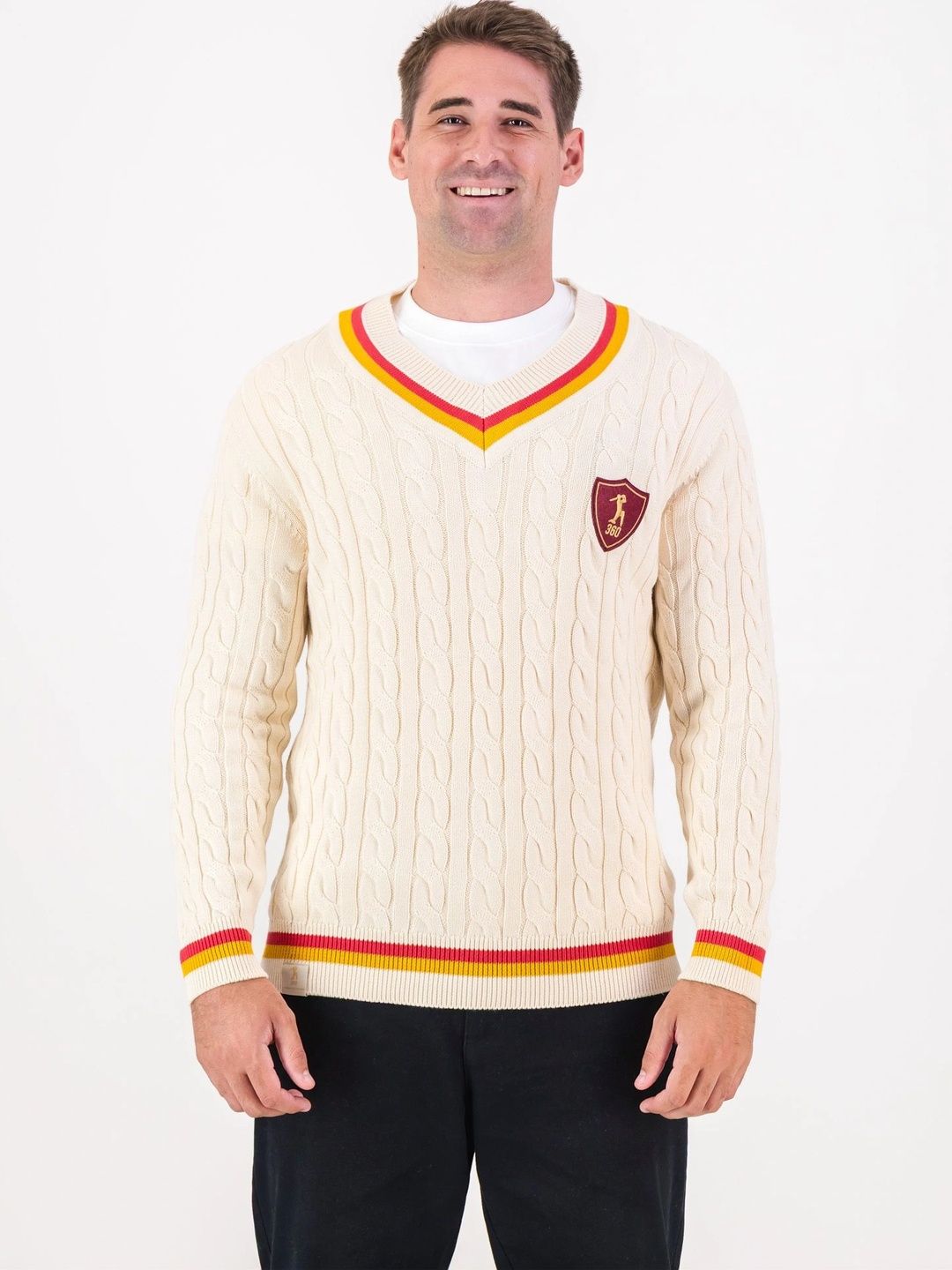 Old School Unisex Cable Knit Ribbed Pullover with Applique Detail-picture-52