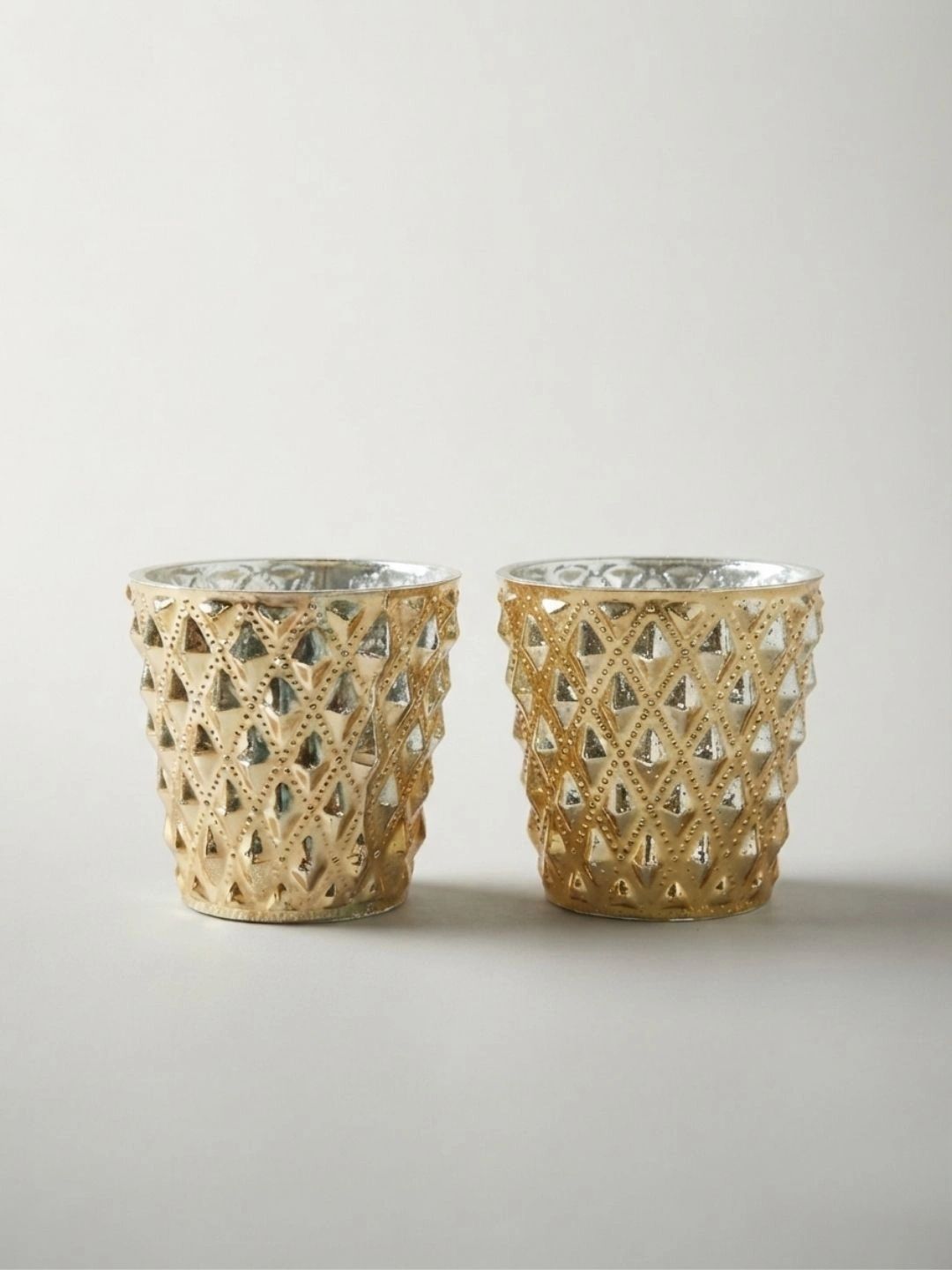 THE HOME CO. Gold-Toned 1 pieces Jar Candle-picture-33