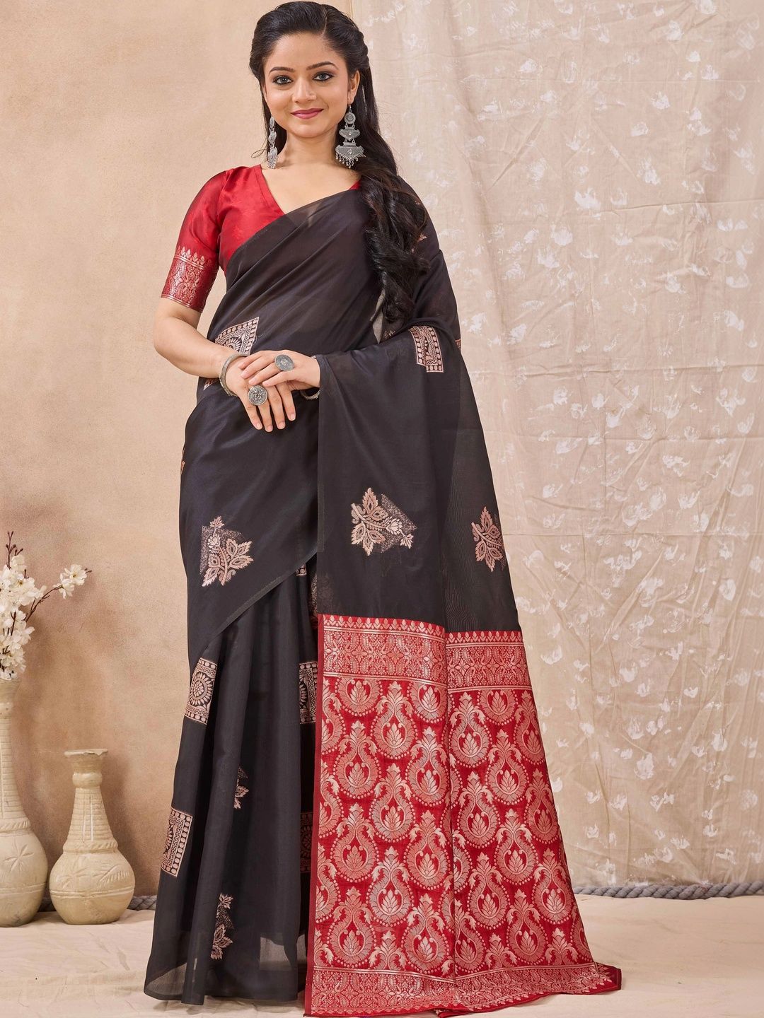 HERE&NOW Woven Design Zari Silk Cotton Banarasi Saree-picture-11
