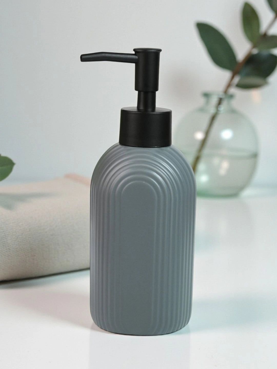 Kookee Grey Abstract Ceramic Soap Dispenser-picture-12