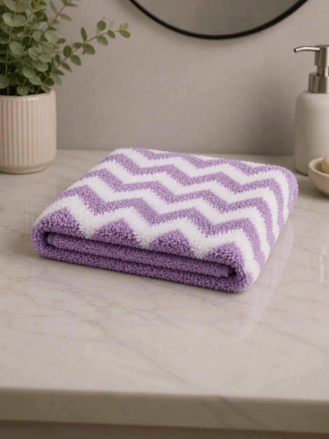 Devanjana Lavender 1 Printed 400 GSM Bath Towel-picture-26