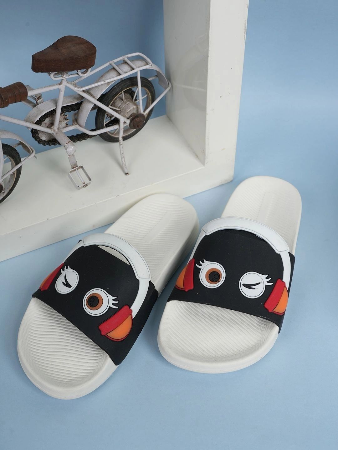 Miss & Chief Unisex Kids Embellished Sliders-picture-51