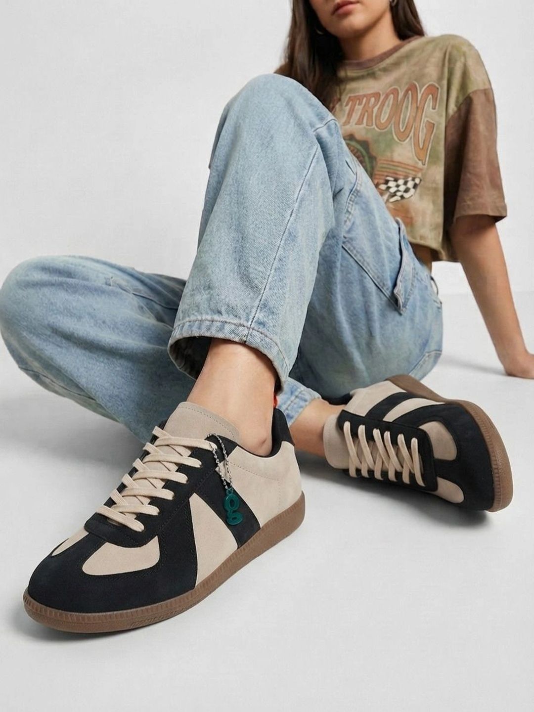 glitchez Women Colourblocked Sneakers-picture-32