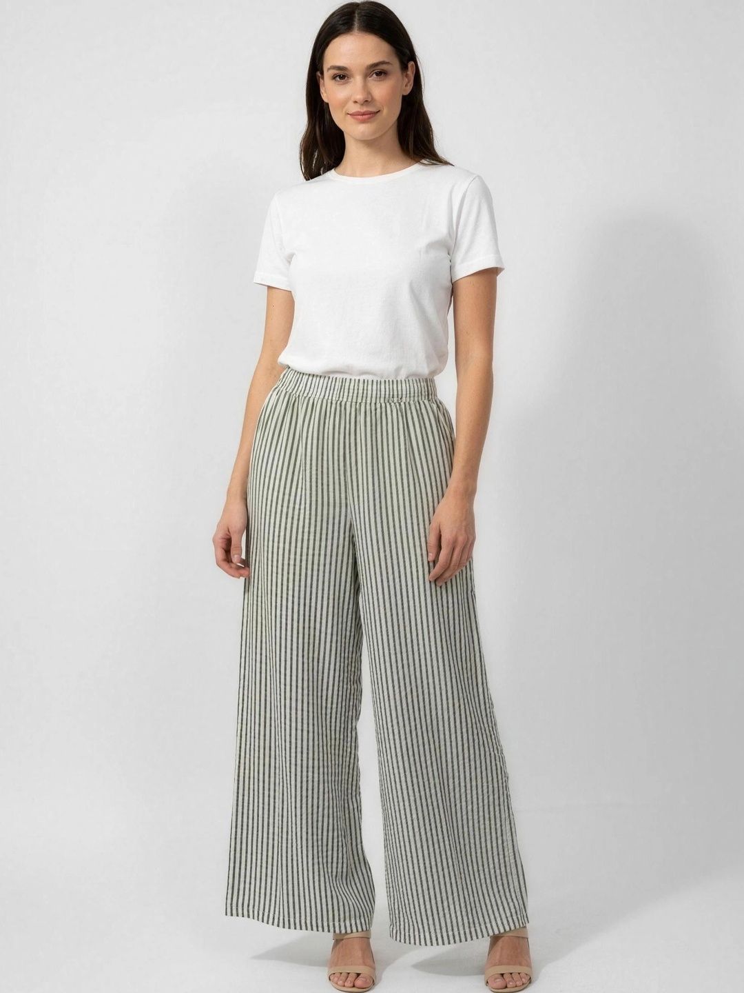 Neet Women Striped Relaxed Loose Fit Trousers-picture-52