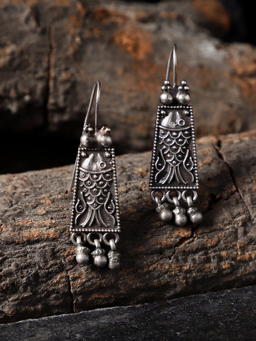 VENI Geometric Drop Earrings-picture-54