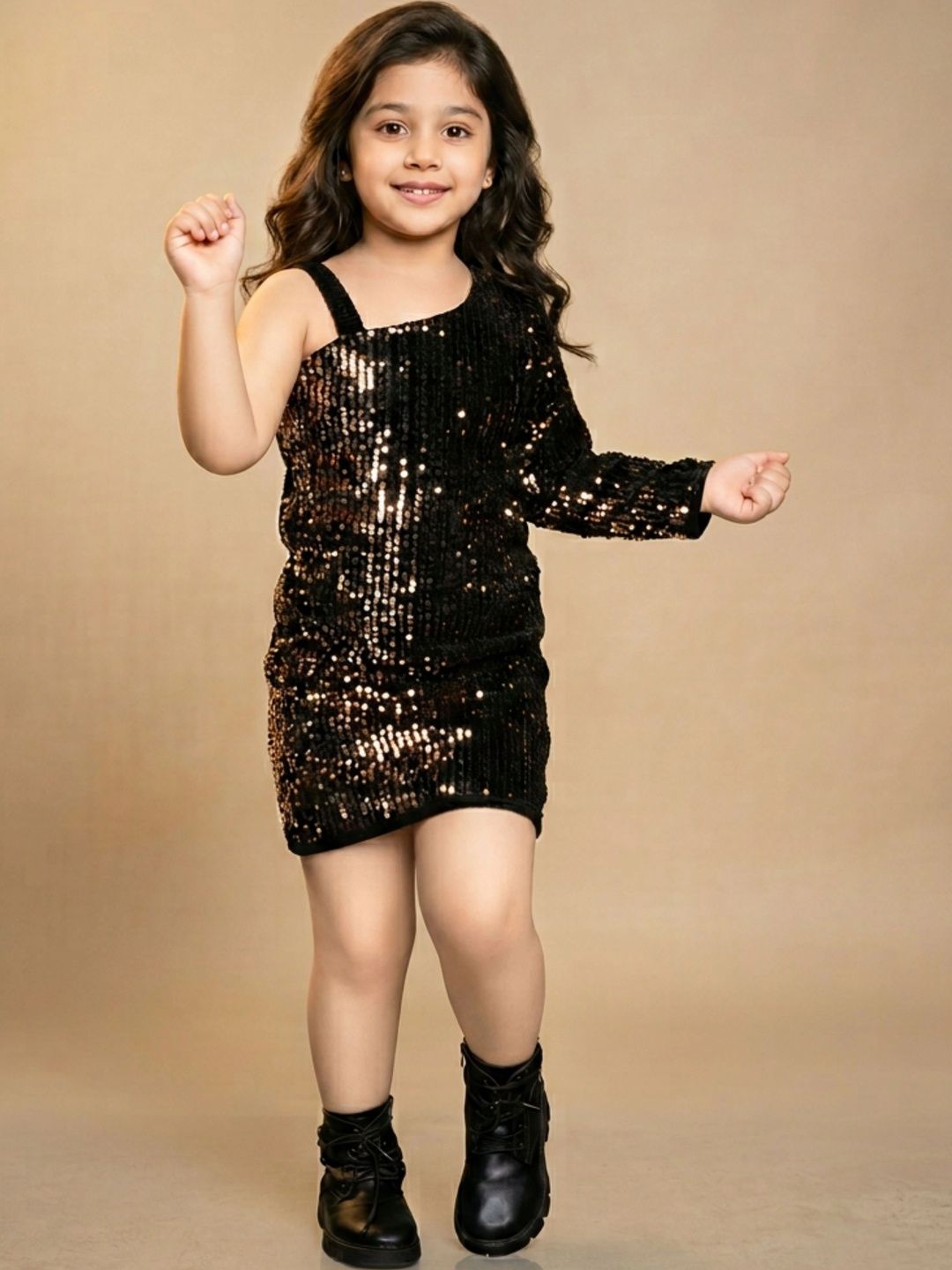BAESD Embellished Velvet Bodycon Mini Dress-picture-33