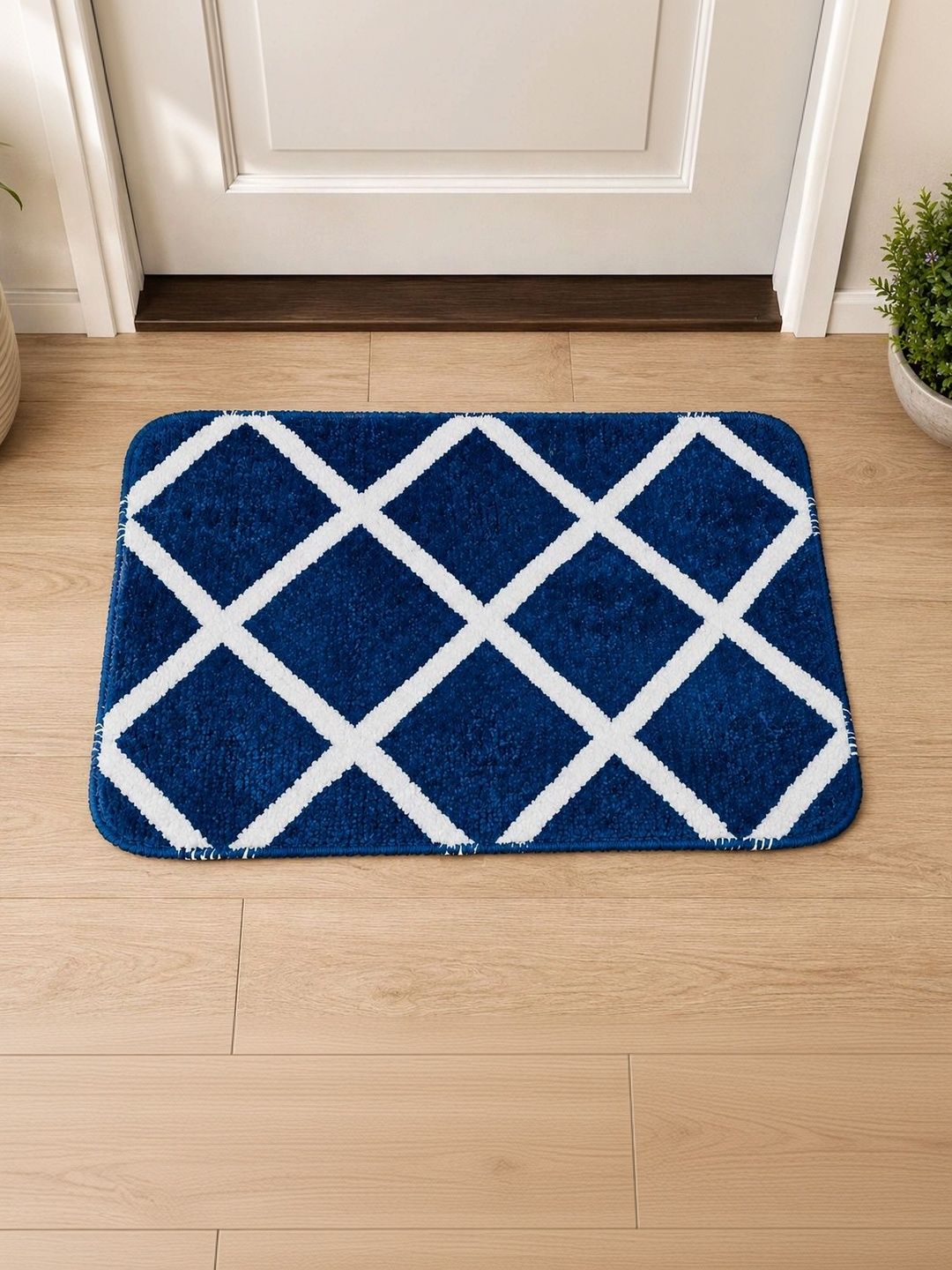 VIKCLIQUE Navy Blue & White Ultra Soft Absorbent Anti-Skid Doormats-image-33