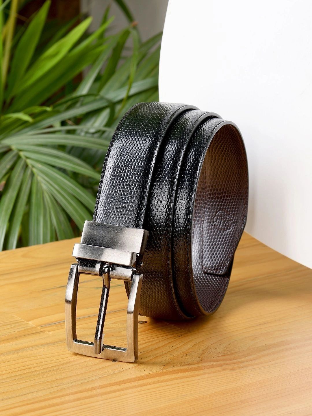 ZEVORA Men Textured Leather Reversible Belt-picture-48
