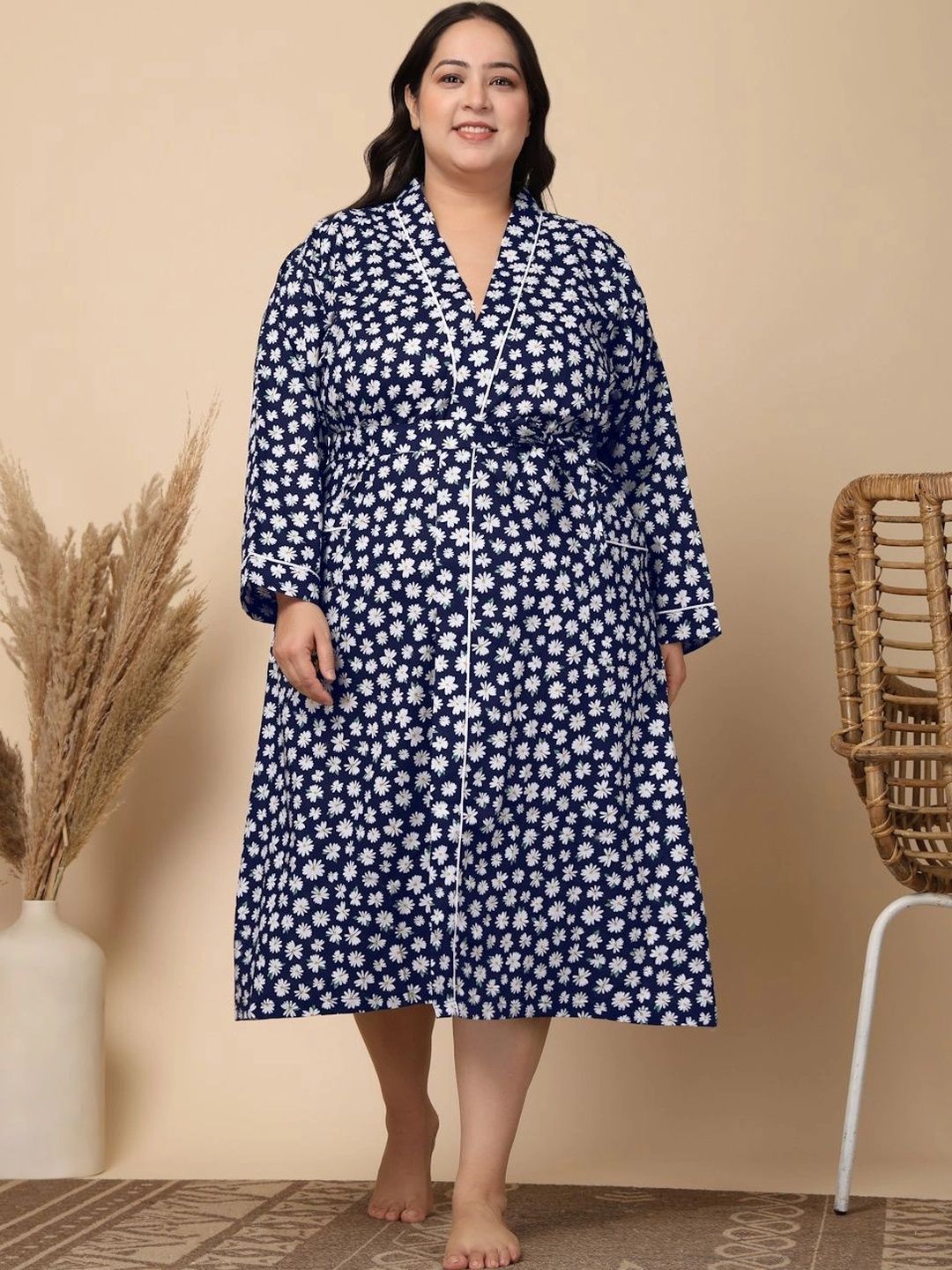 Myntra Elegant Homes Blue Floral Printed Pure Cotton Bath Robe With Belt-image-3