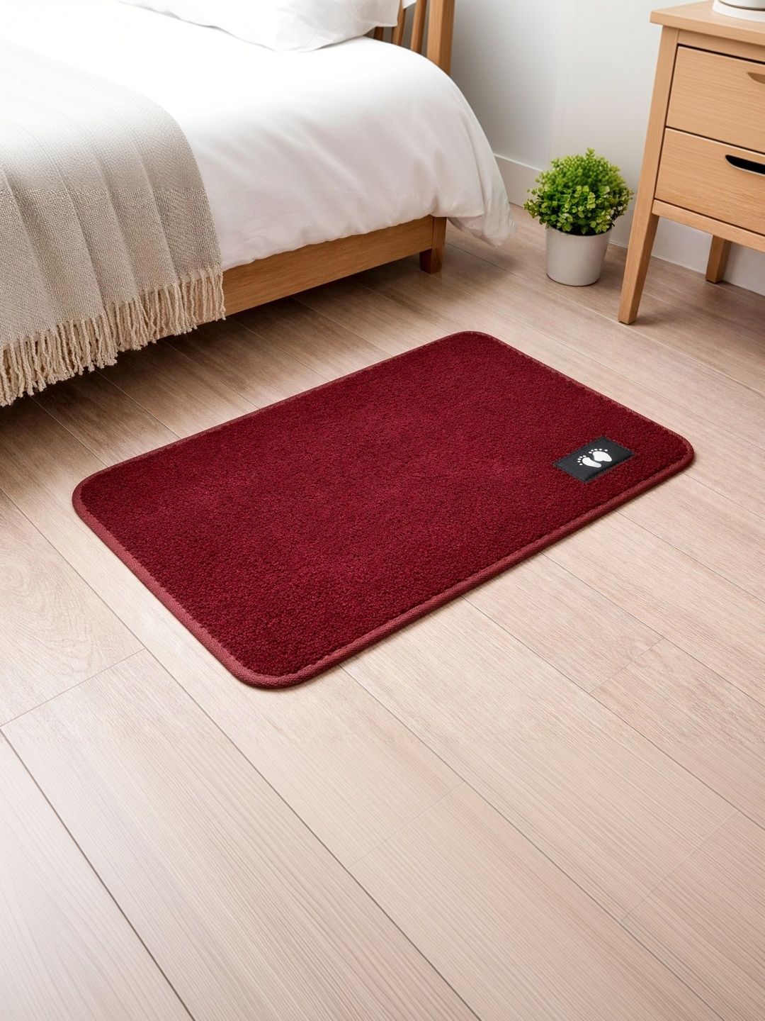 VIKCLIQUE Maroon Ultra Soft Absorbent Anti-Skid Doormats-image-10