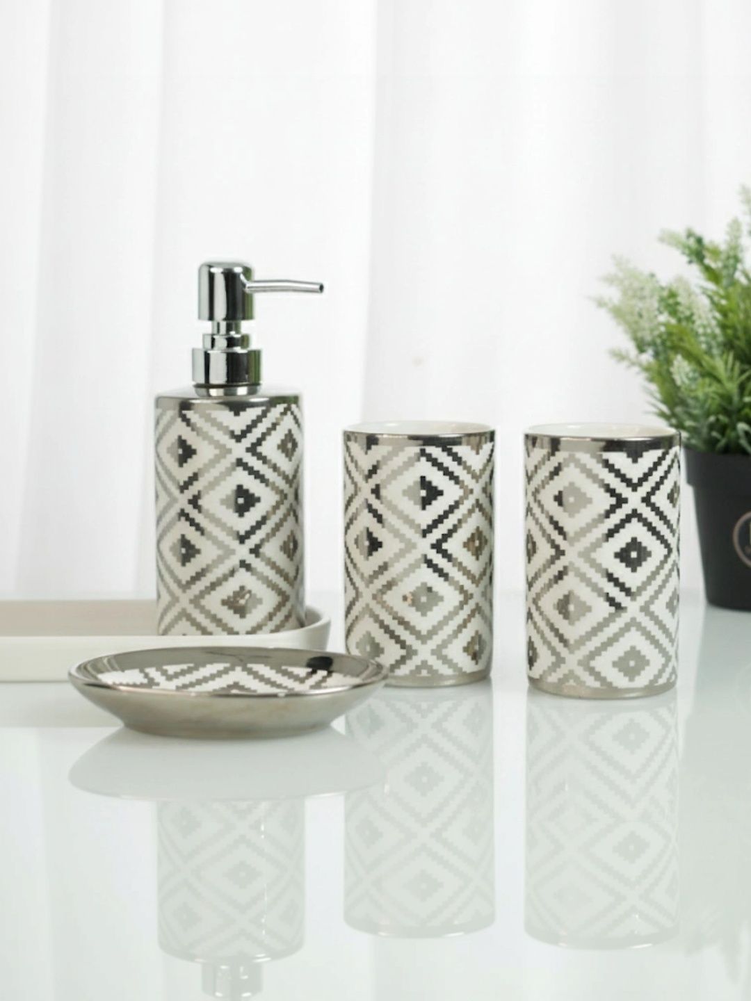 Kookee Silver-Toned 4 piece Abstract Ceramic Bath Accessories Set-picture-33