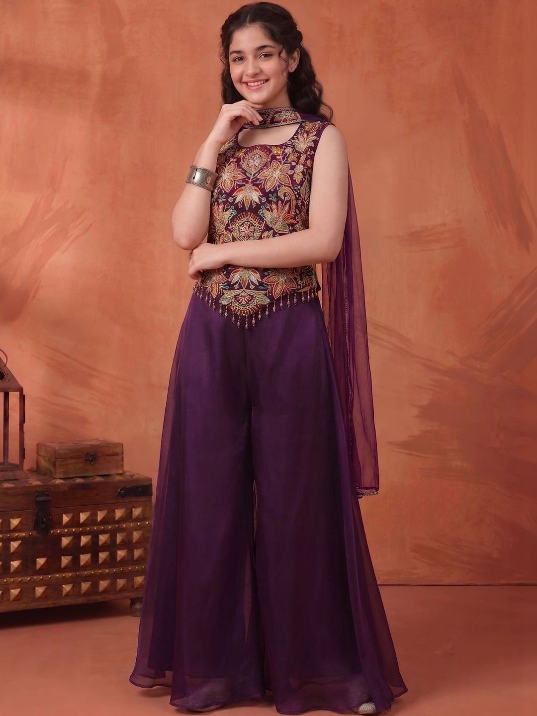 Inddus Girls Floral Embroidered Regular Thread Work Kurti with Palazzos & With Dupatta-picture-20