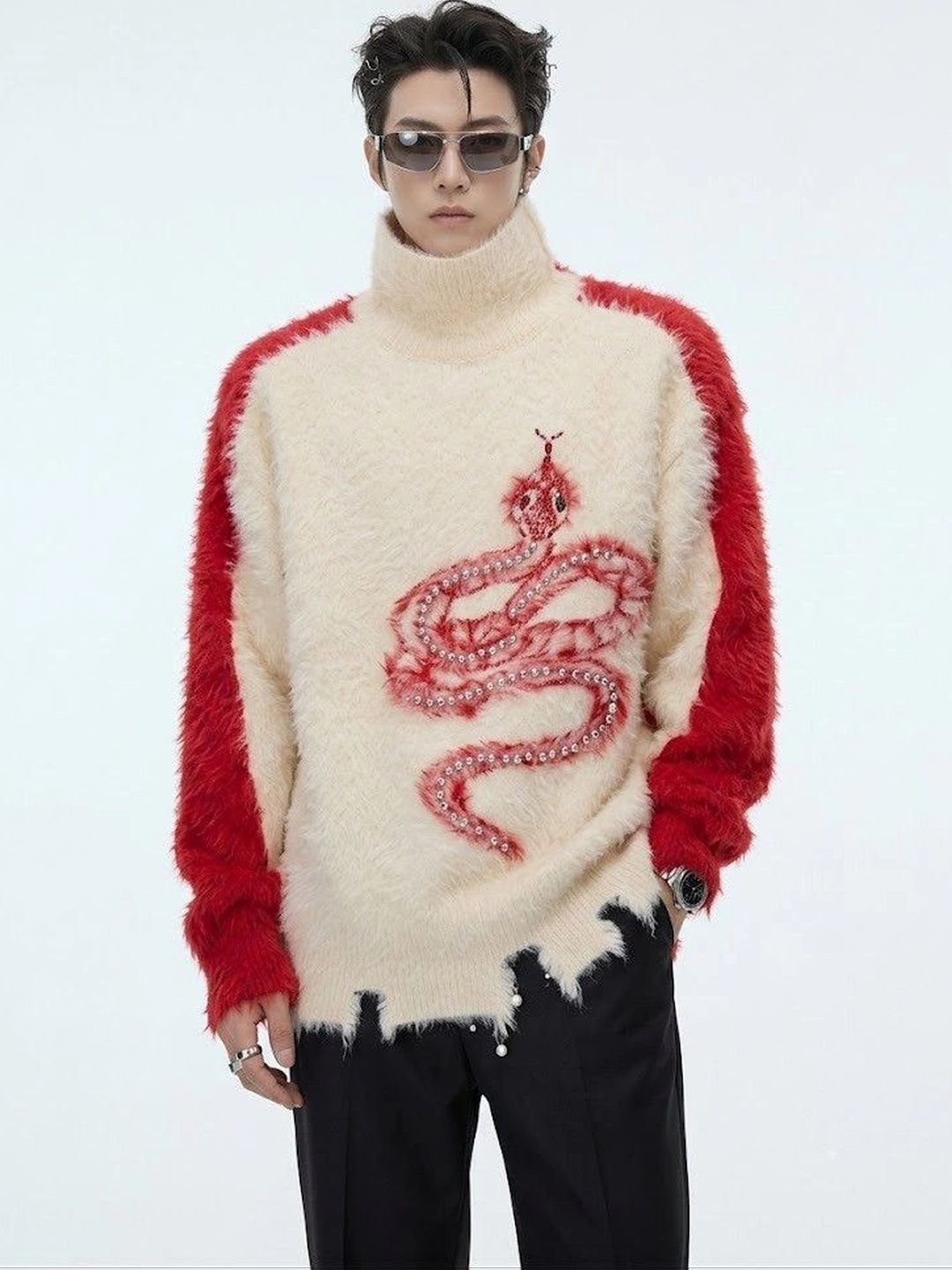 Suo Men Animal Printed Woollen Pullover with Embellished Detail-picture-23