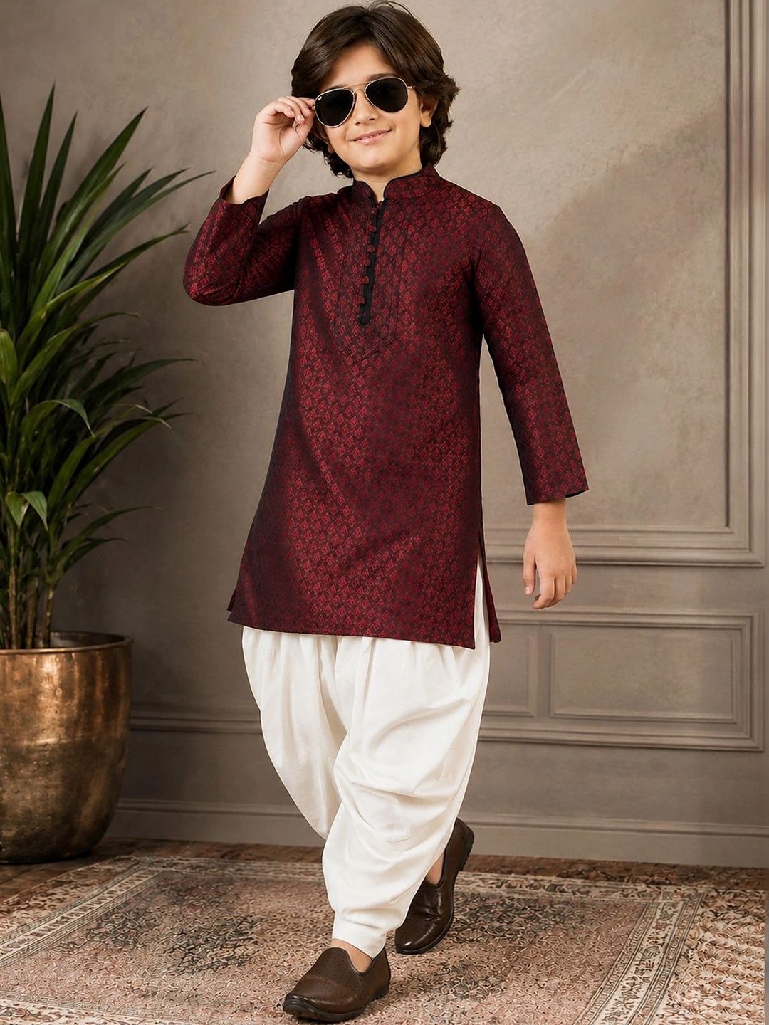 House of Pataudi Boys Jacquard Kurta-picture-30