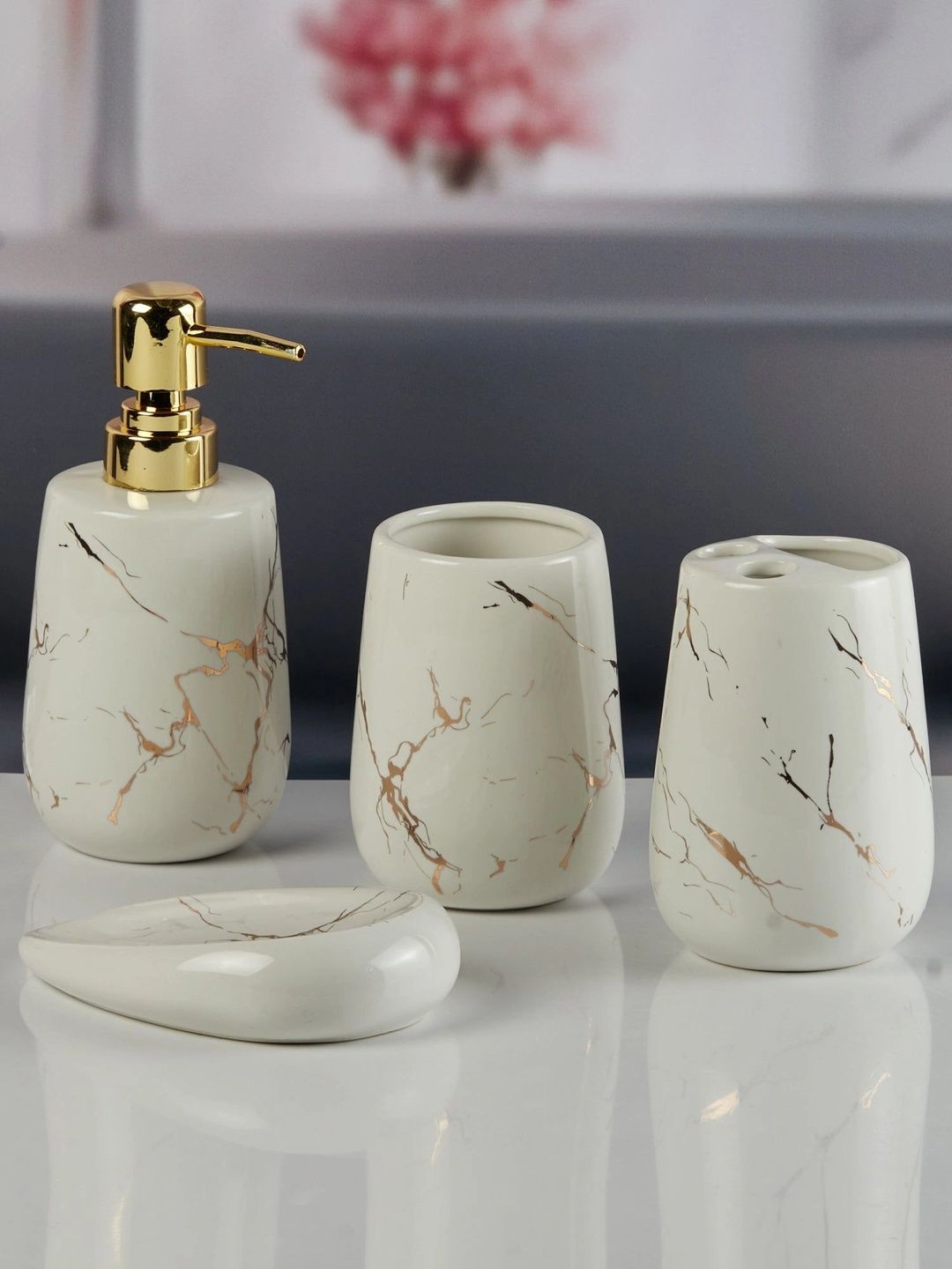 Kookee White 4 piece Abstract Ceramic Bath Accessories Set-picture-15