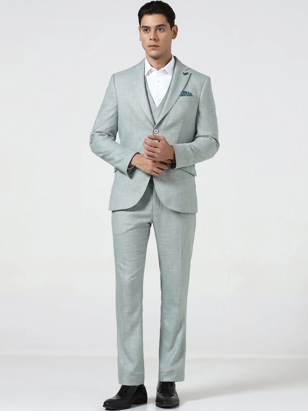 Blackberrys Notched Lapel Slim Fit 3 Piece Suits-picture-13