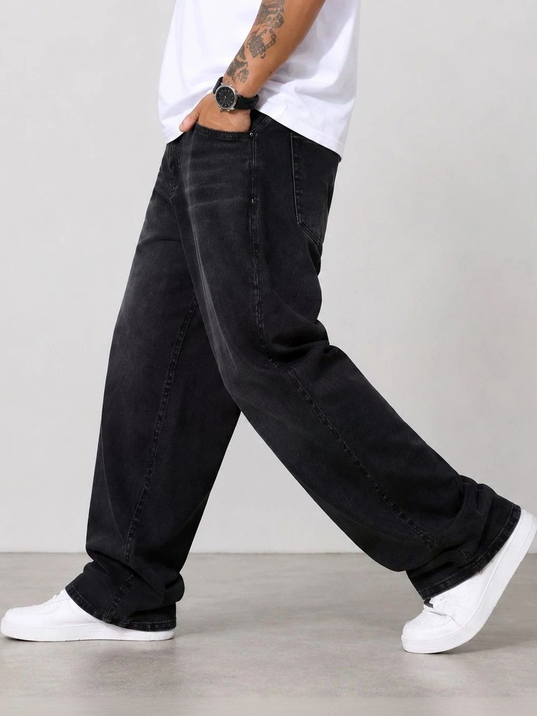 Wanted Men Regular Fit Mid-Rise Low Distress Stretchable Jeans-picture-29