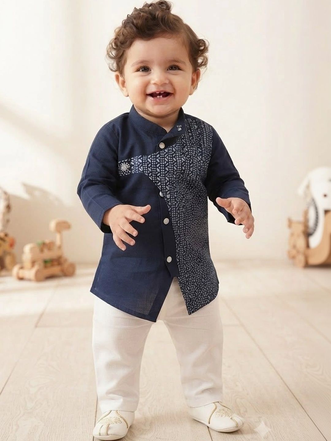 NEW GEN Boys Ethnic Motifs Printed Angrakha Pure Cotton Kurta with Pyjamas-picture-20