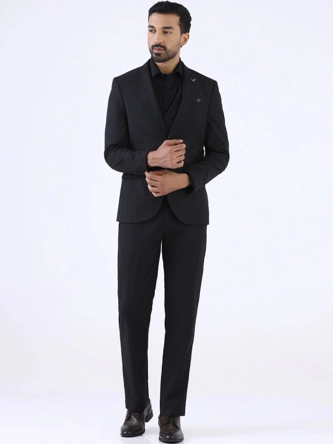 Blackberrys Notched Lapel Slim Fit 3 Piece Suits-picture-22
