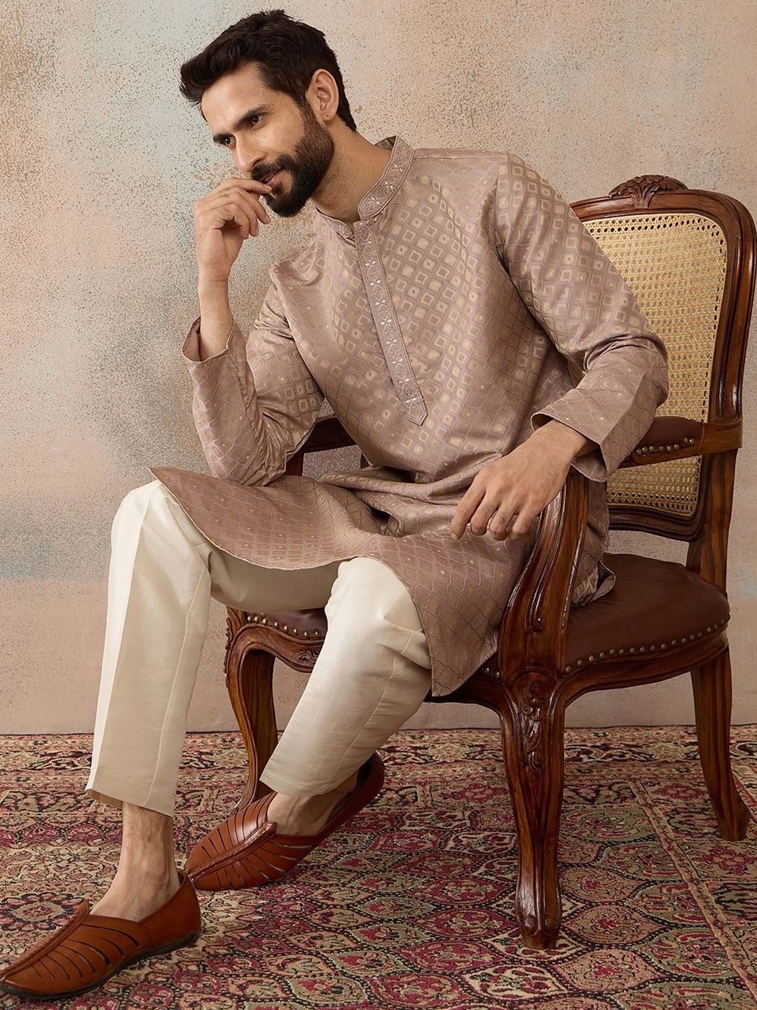 House of Pataudi Men Ethnic Motifs Regular Kurta with Trousers-picture-51