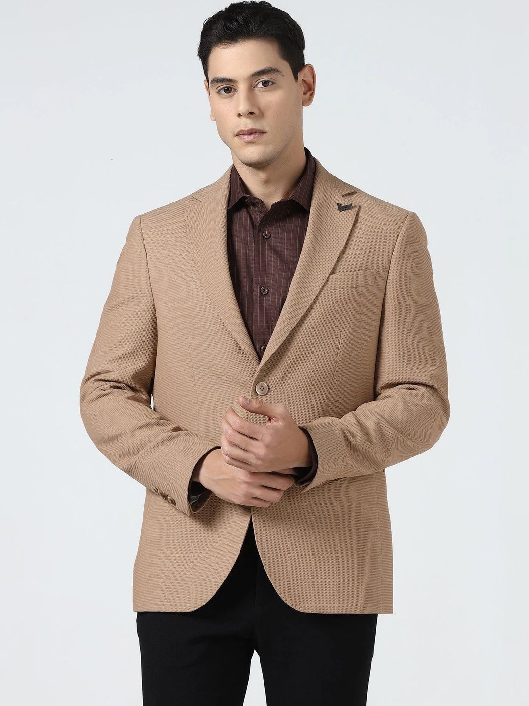 Blackberrys Self Design Notched Lapel Single-Breasted Slim Fit Formal Blazers-picture-10