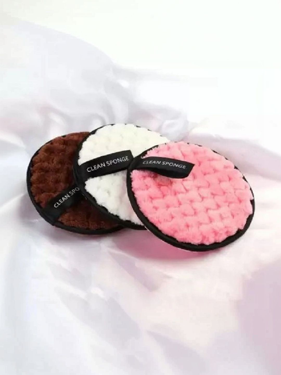 ShopCircuit Set Of 3 Reusable Makeup Removal Cleansing Pads-image-42