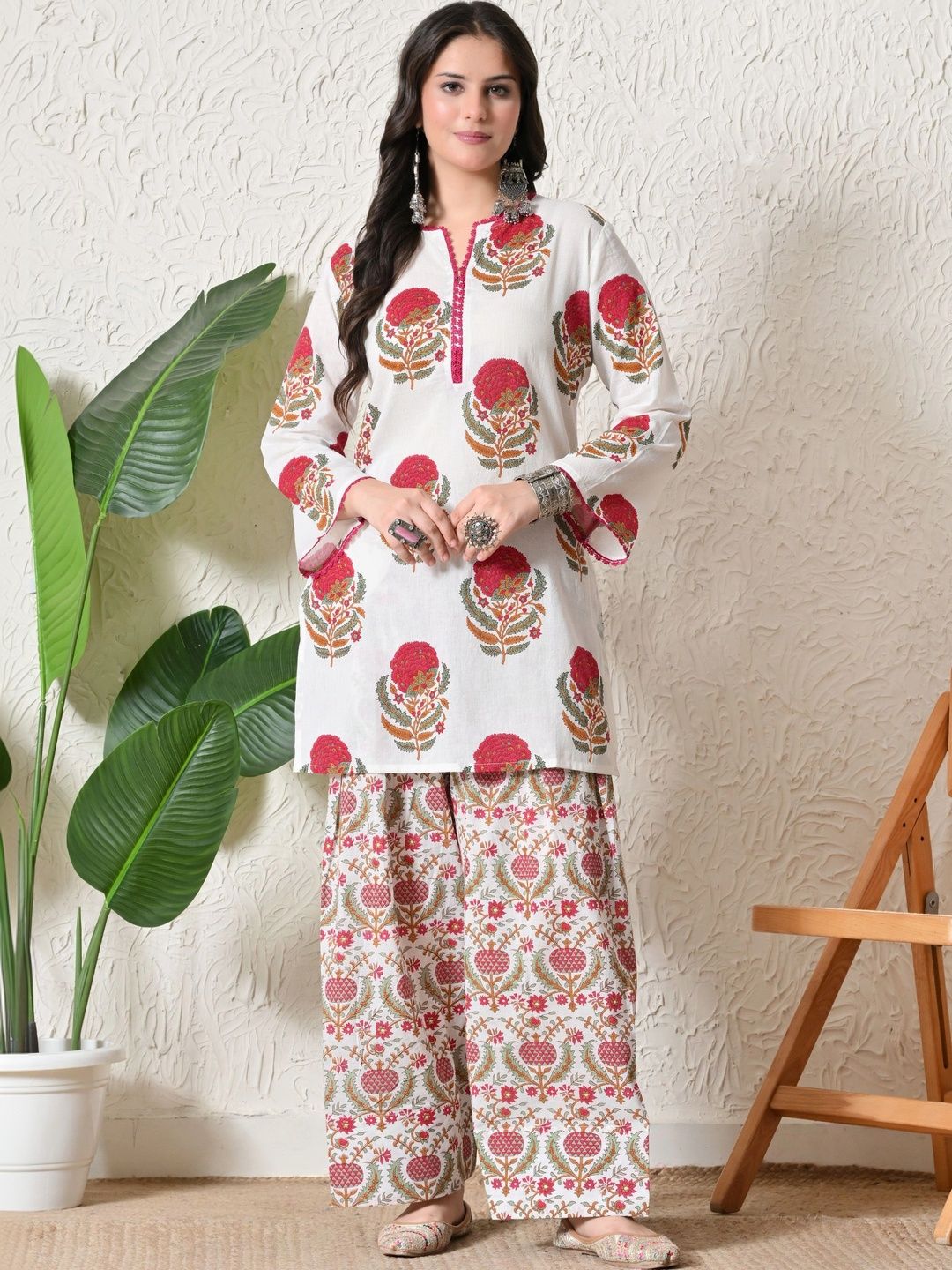 KALINI Women Floral Printed Regular Pure Cotton Kurta with Palazzos-picture-28